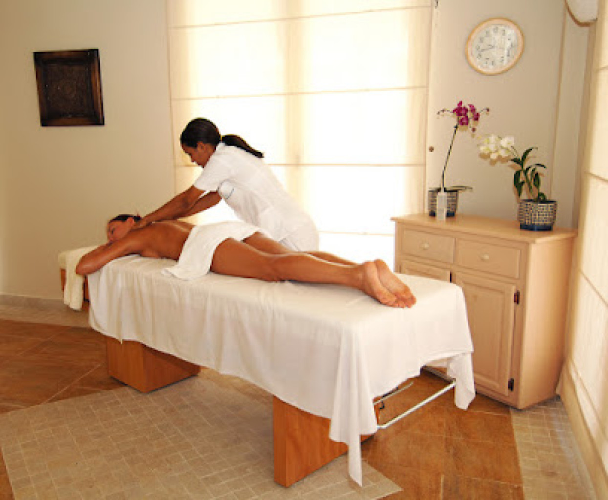 Heaven Spa Massage photo 1