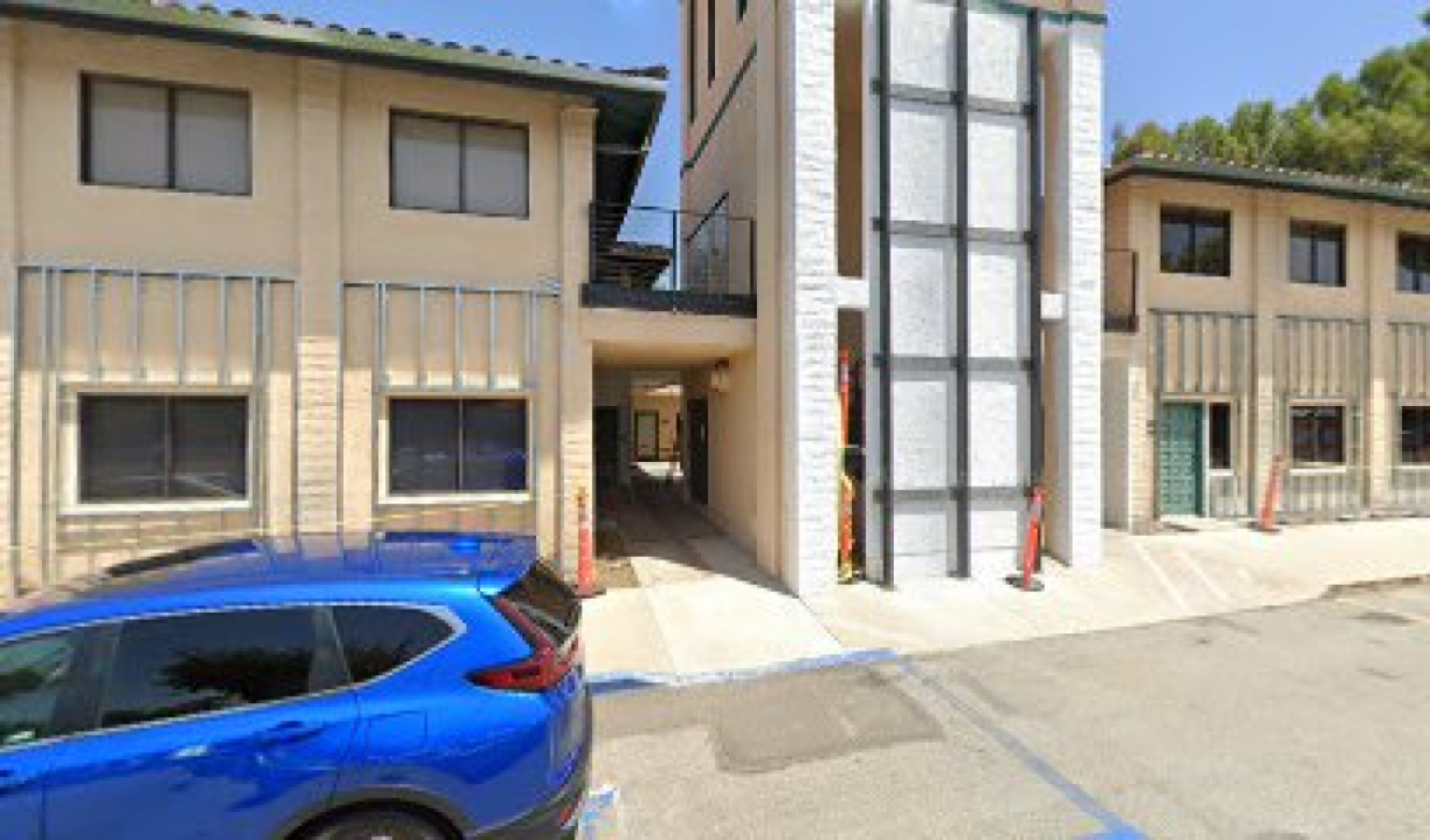 So OC Massage Center photo 1