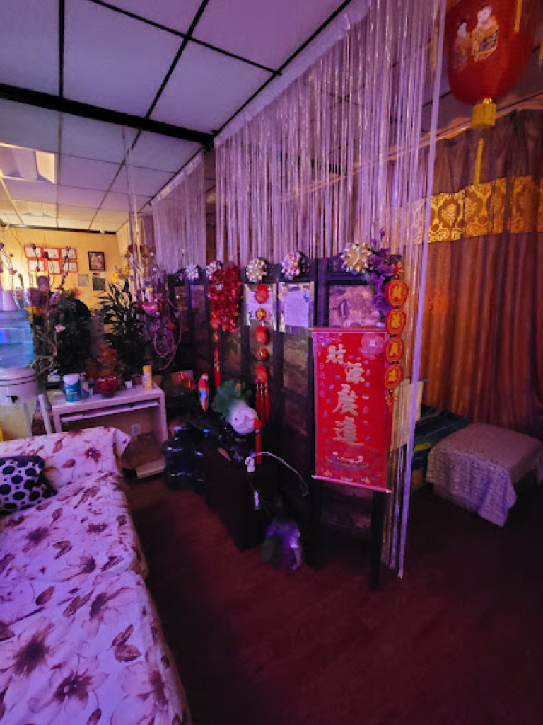 Lucky Massage photo 1