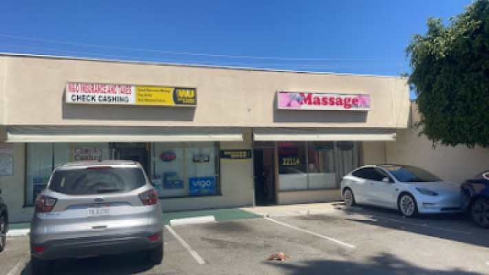 Lucky Massage listing photo
