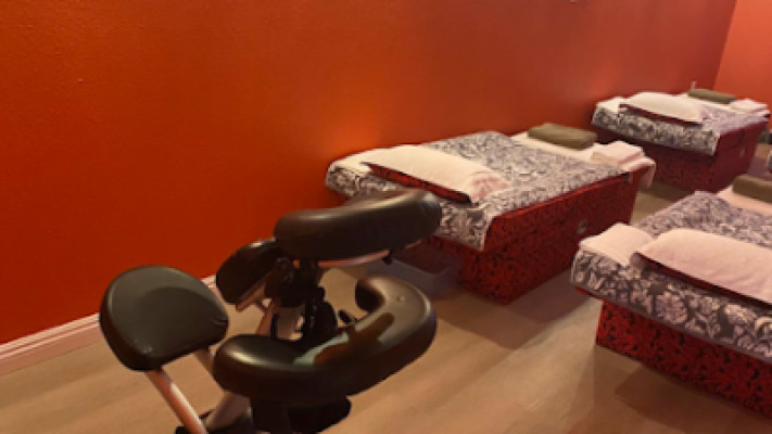 Diamond massage listing photo