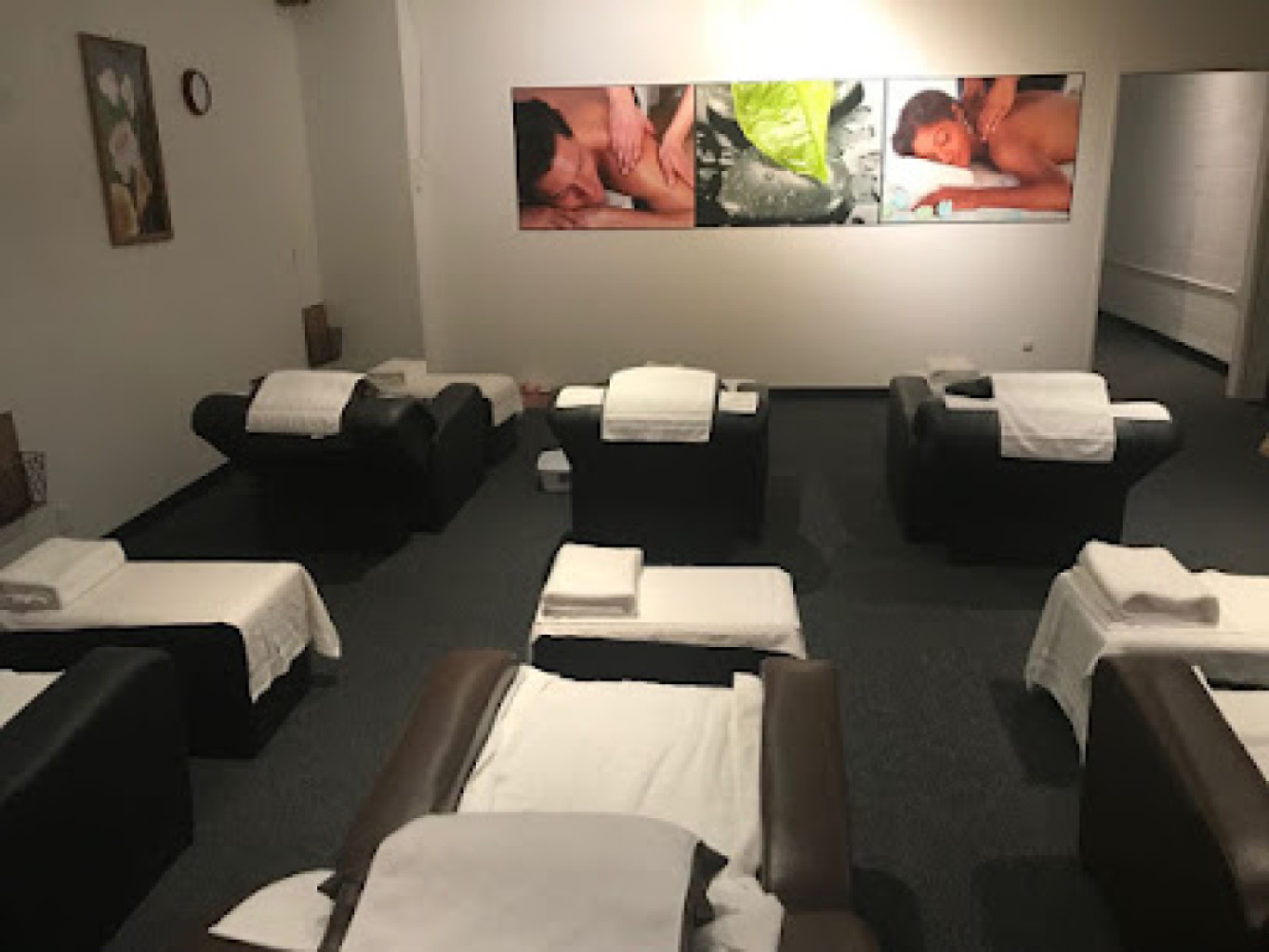 Wood Massage photo 1