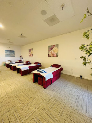 Happy feet spa listing photo