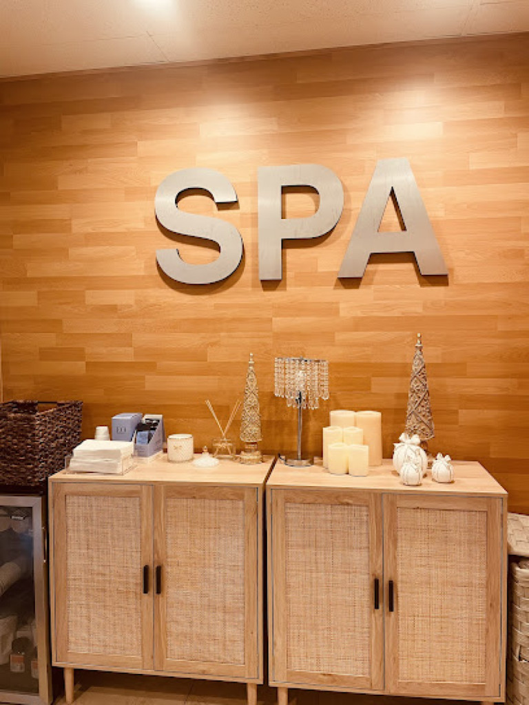 Jen Spa photo 1