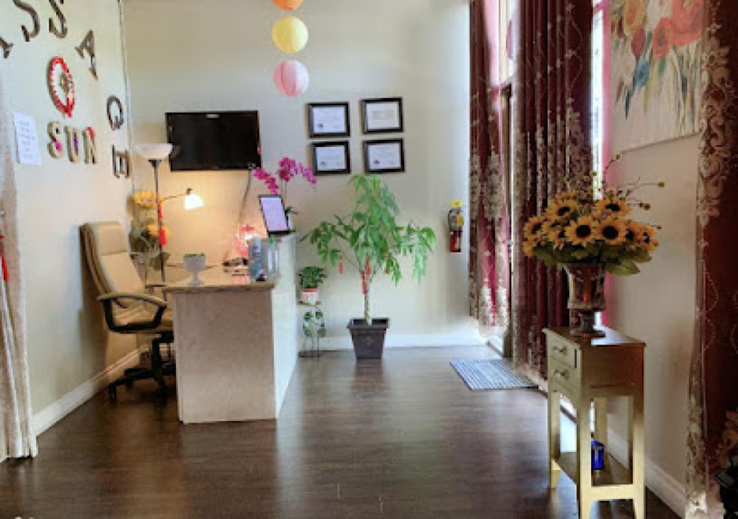 Sun Massage photo 1