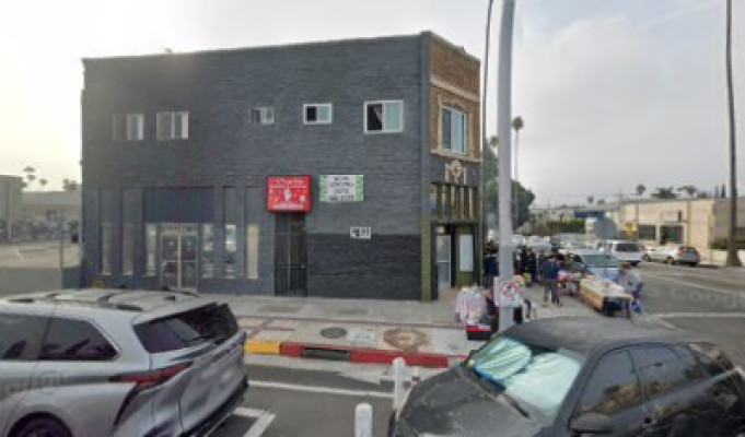 Julie Beauty Center listing photo