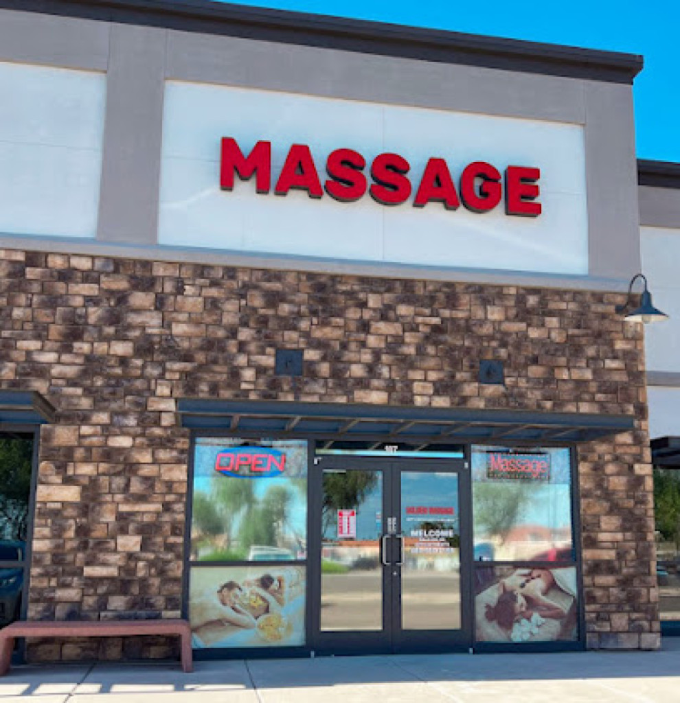 Golden Massage photo 1