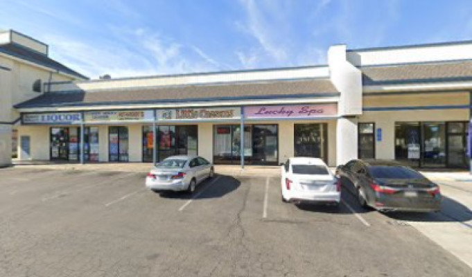 Lucky Spa listing photo