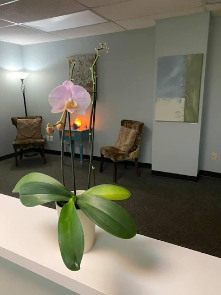 Under Pressure Therapeutic Massage photo 1