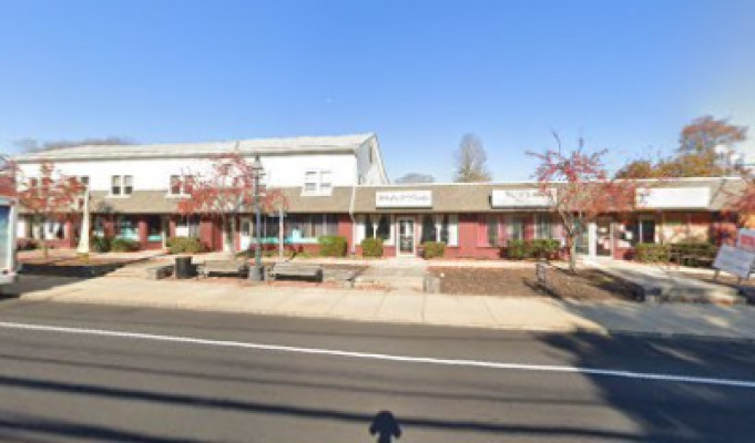 J SPA STATION listing photo