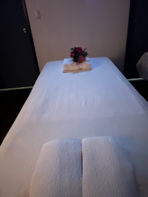 Elegant Massage & Foot Spa listing photo
