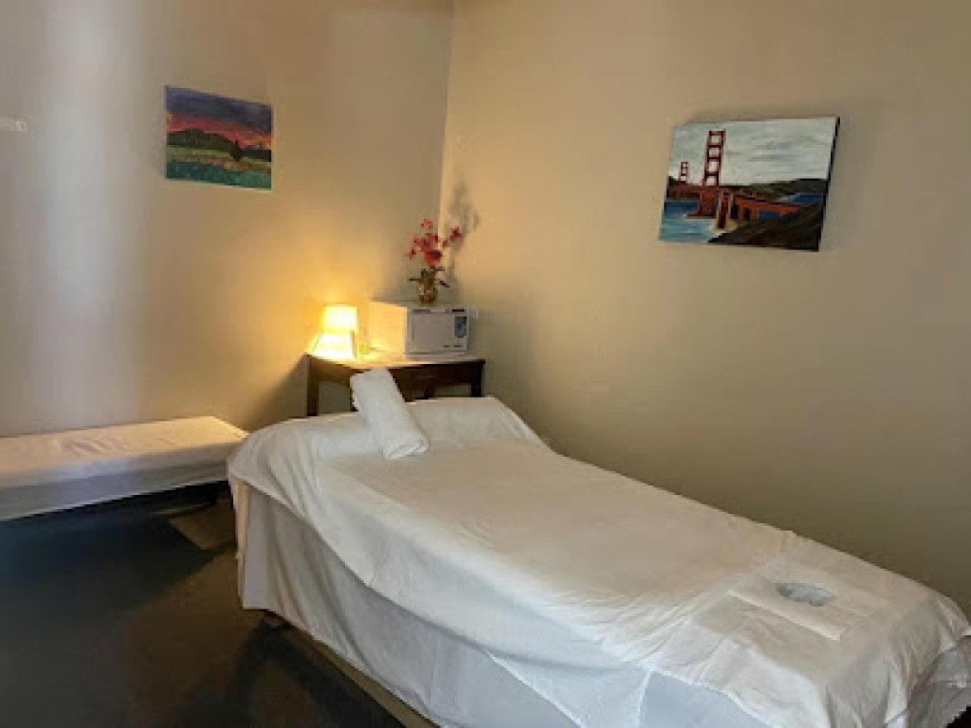 Best Massage photo 1