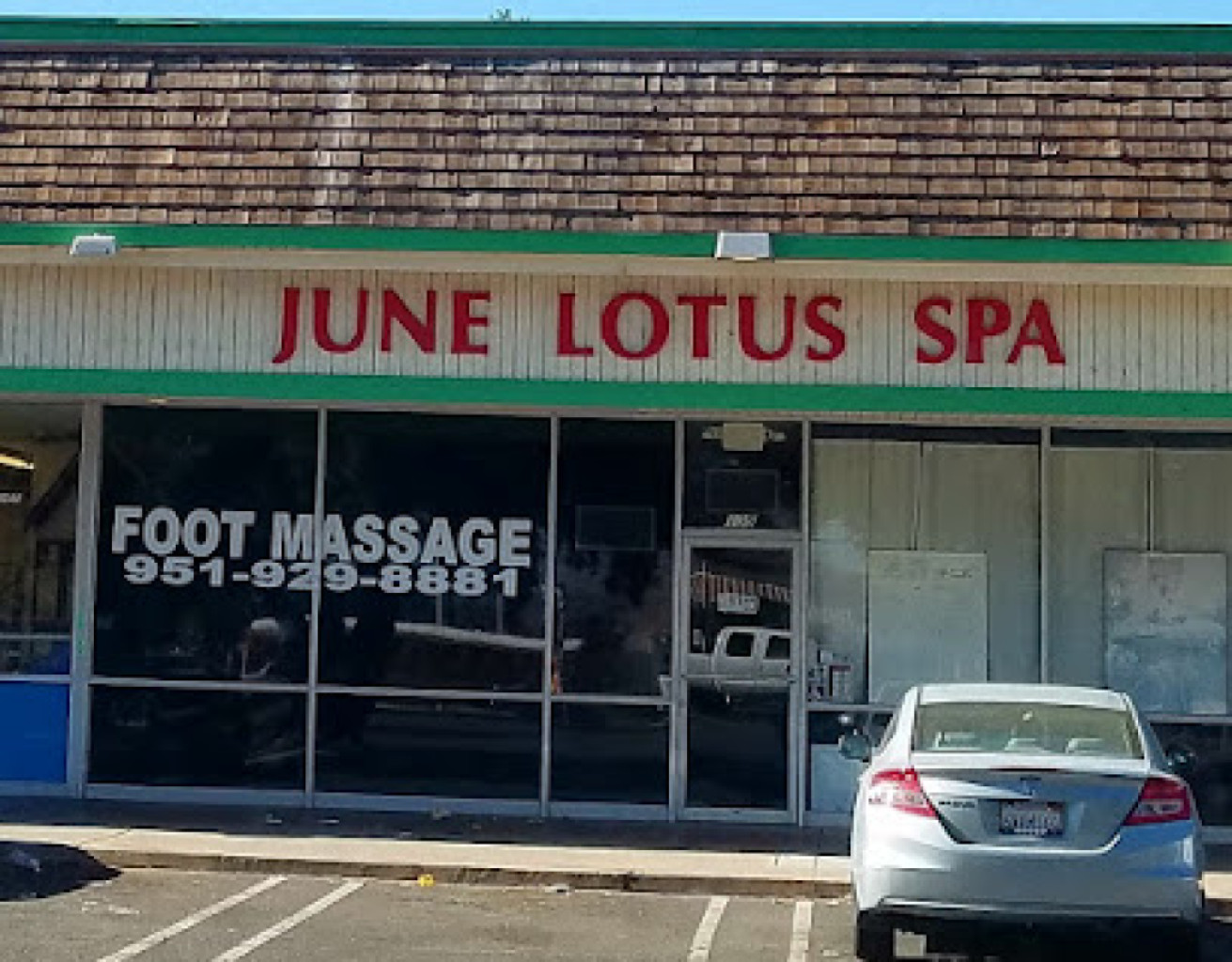 June Lotus Spa photo 1