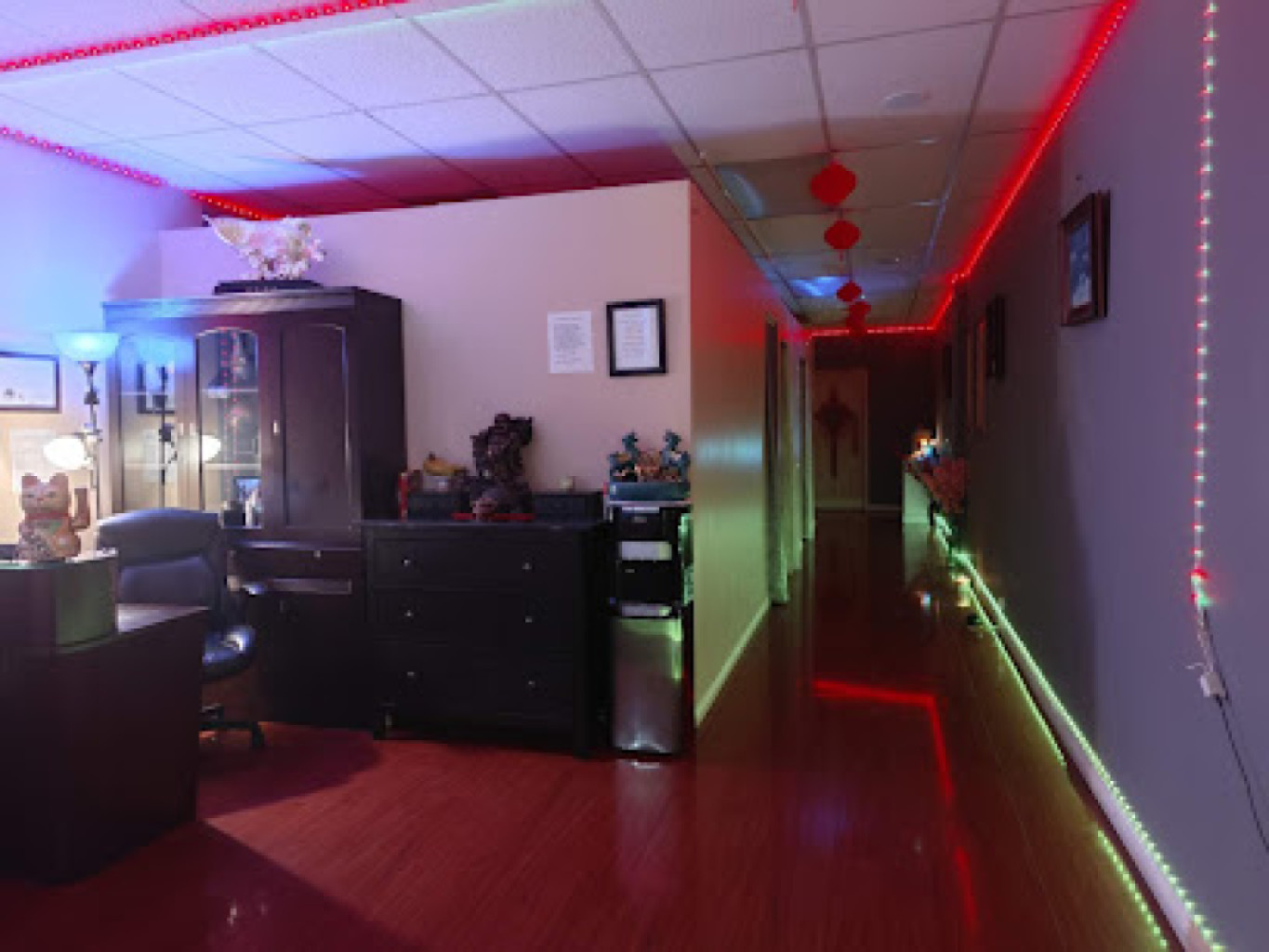 Tarzana Foot Massage photo 1