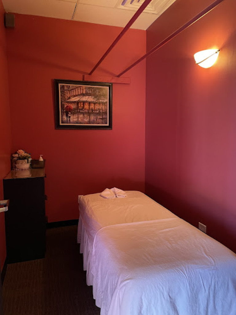 Peking Therapeutic Massage photo 1
