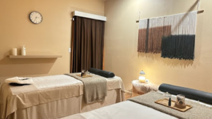 Auburn Spa listing photo