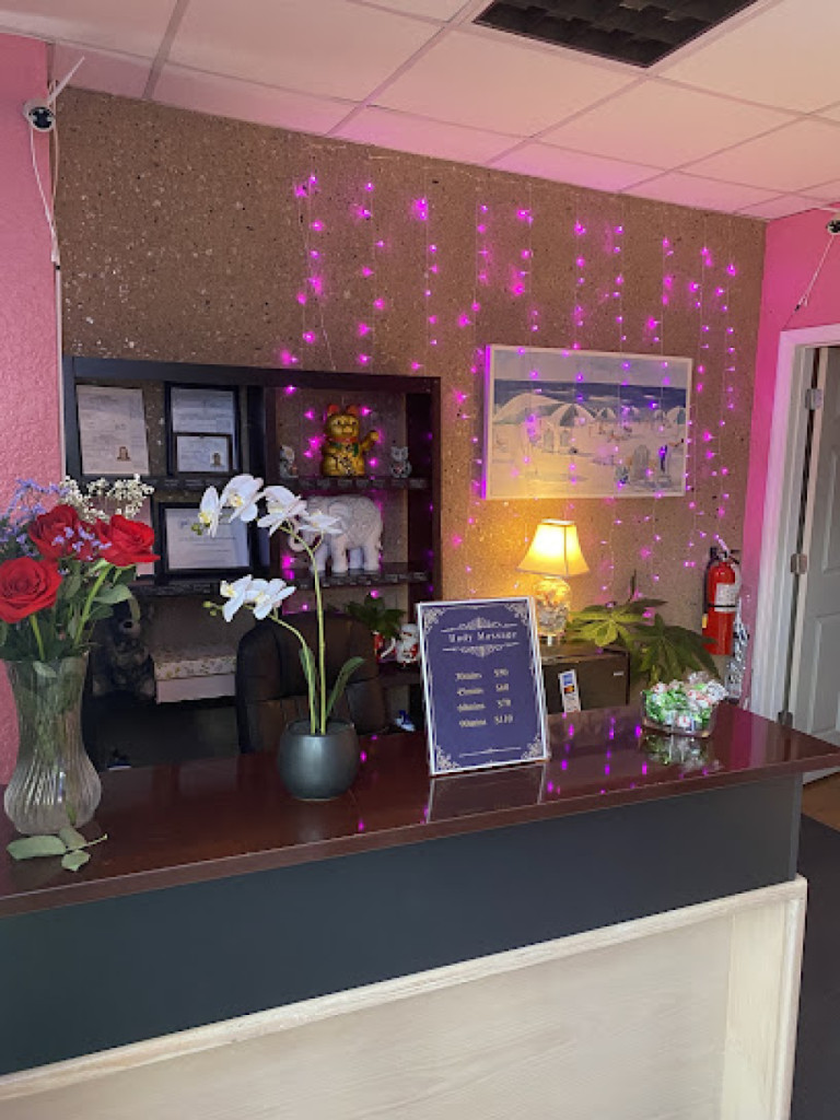 LW Western Massage photo 1