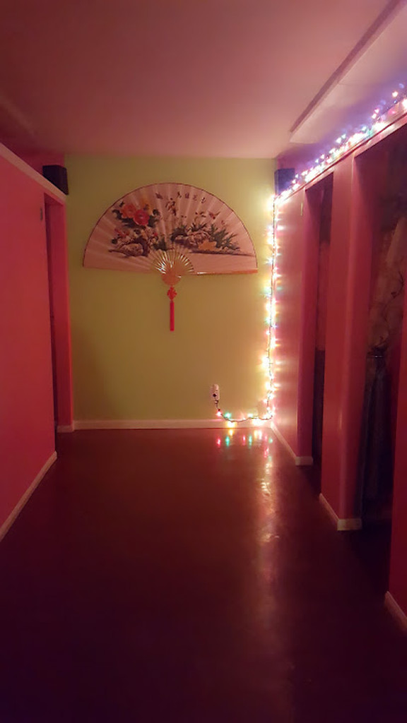 E Joy massage photo 1