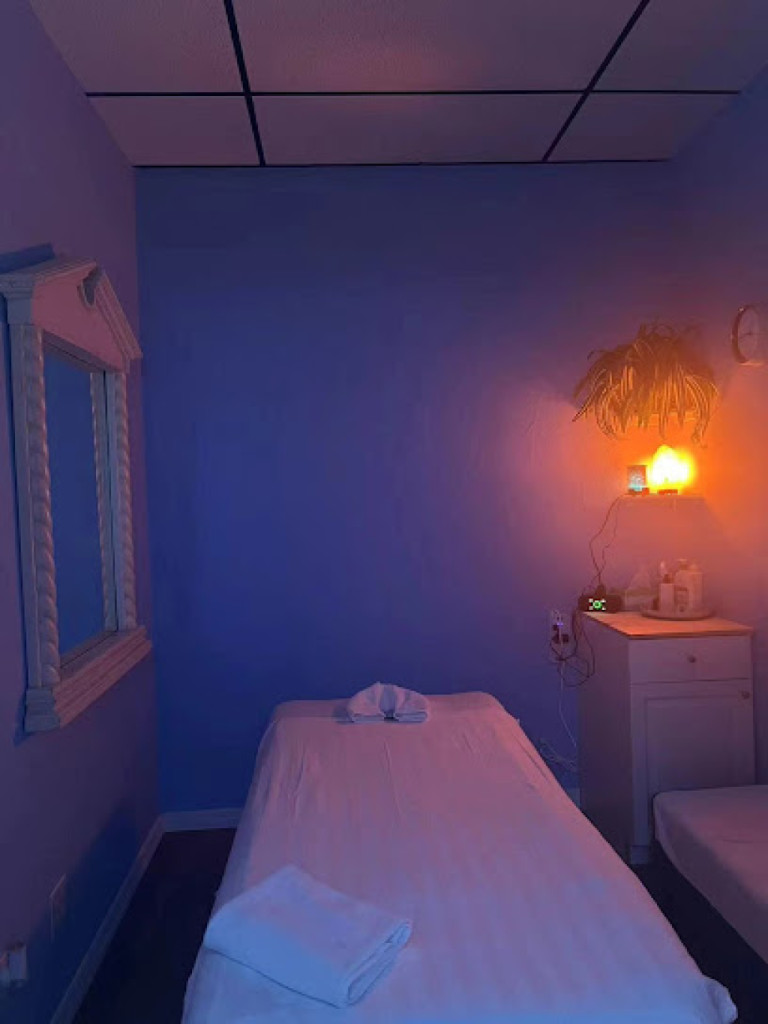 White lotus Spa photo 1