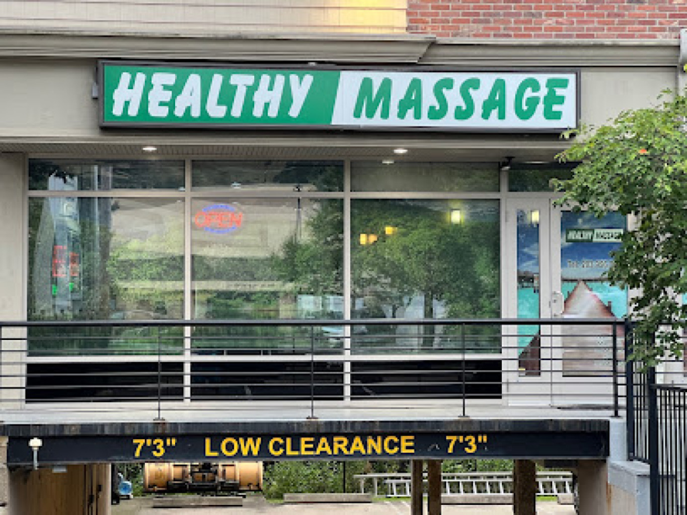 Healthy Massage photo 1