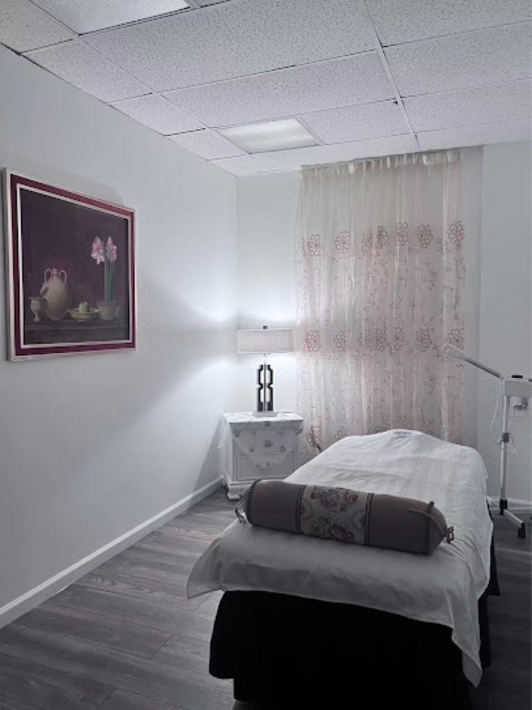 Sunshine Day Spa photo 1