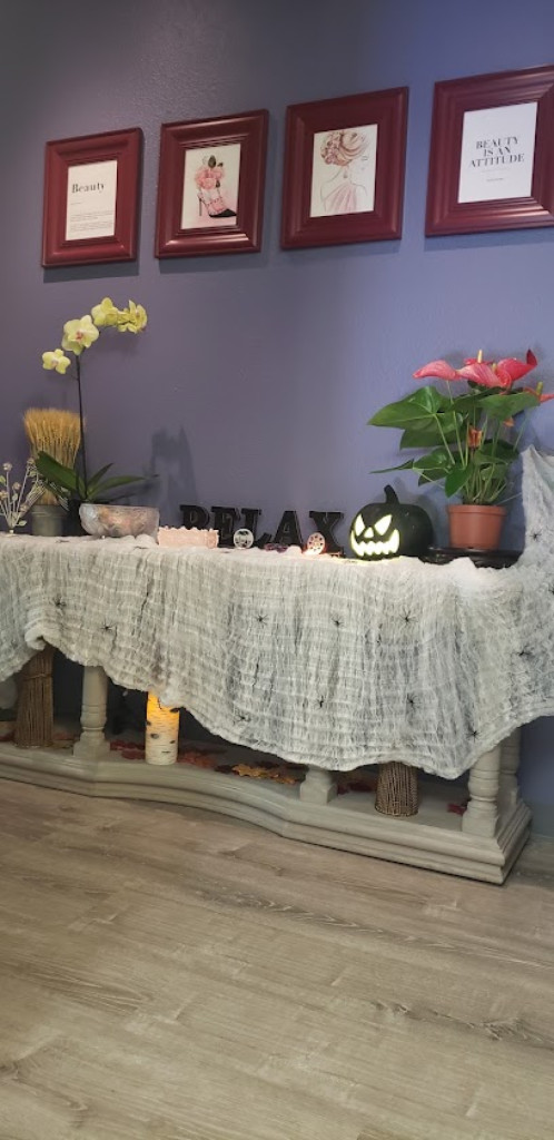 Level 2 Spa photo 1