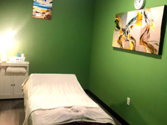 Panda Massage listing photo