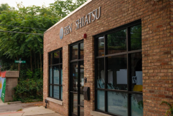 Zen Shiatsu Chicago listing photo