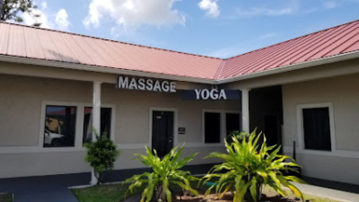 Mini Day Spa listing photo