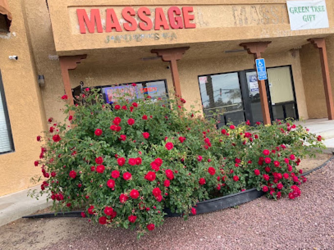 Sunshine Massage photo 1