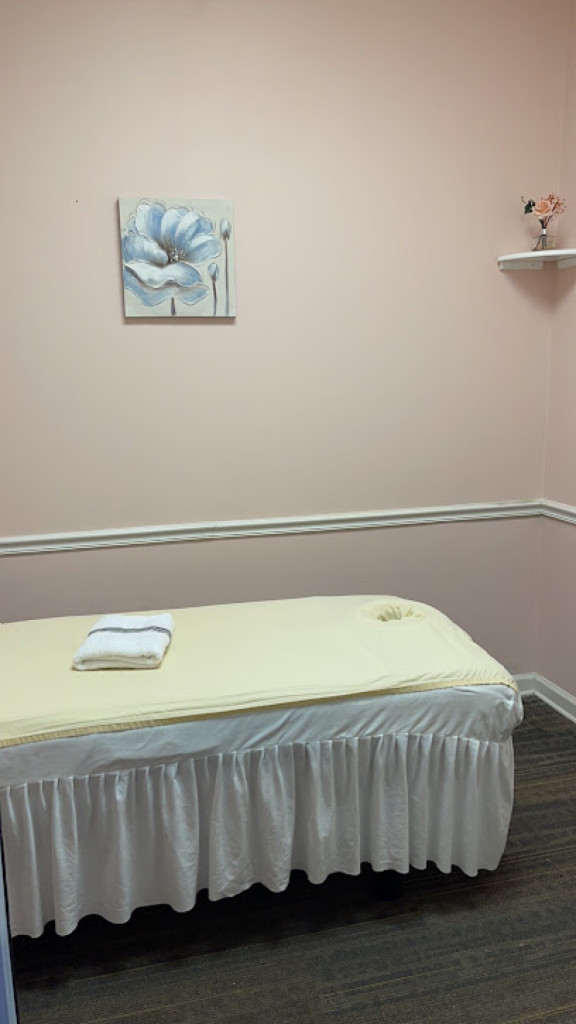 V Massage photo 1