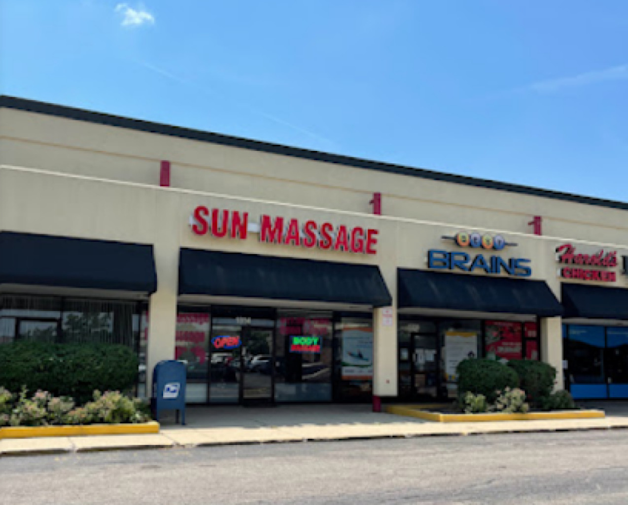 Blue Moon Massage photo 1