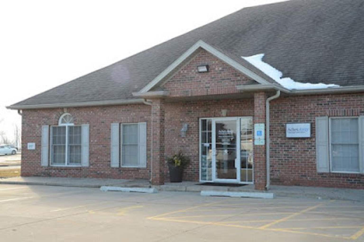 Aches Away Massage Specialists photo 1