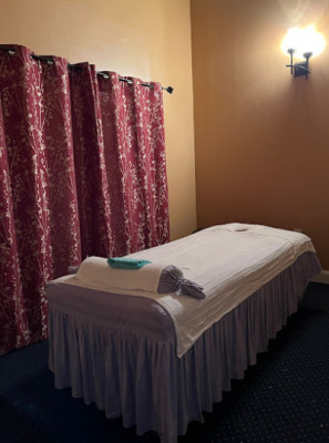 Cozy Massage listing photo