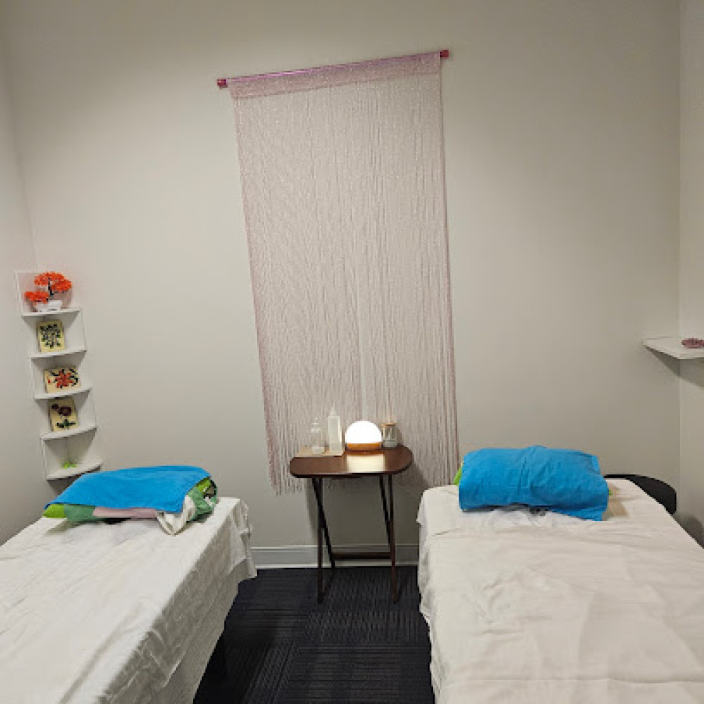 UNA Massage photo 1