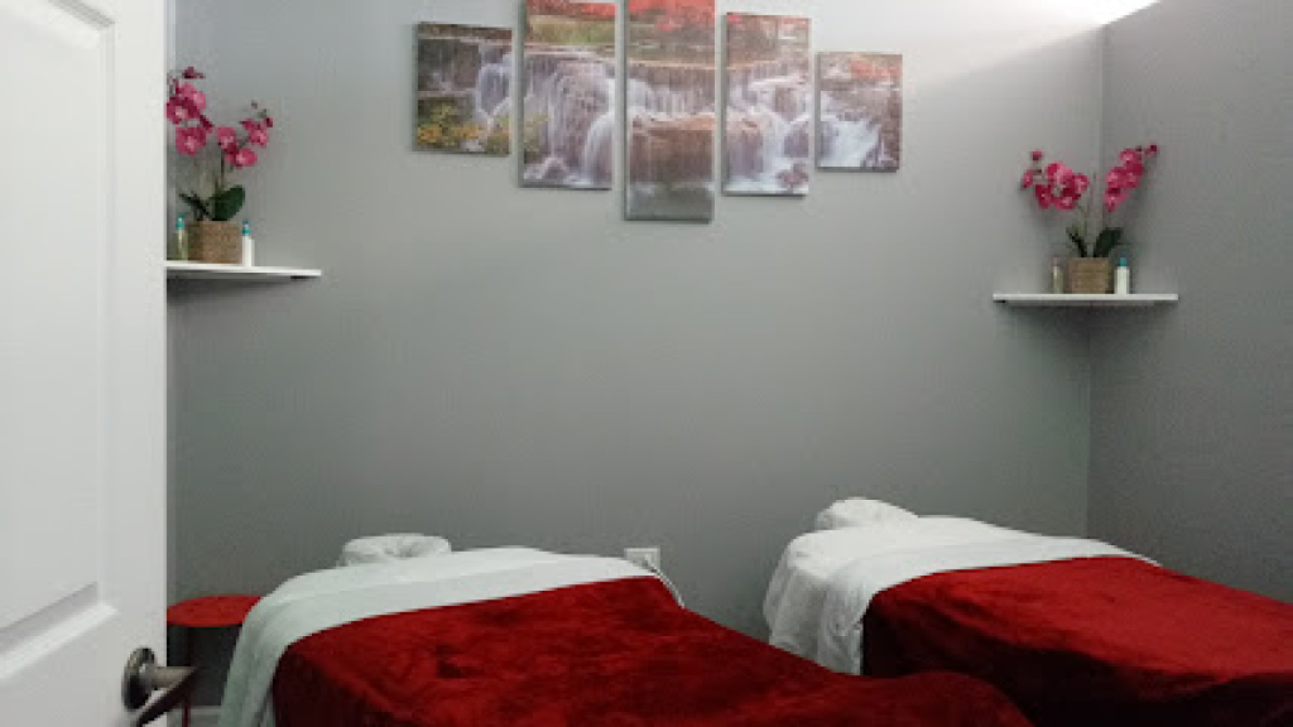 El Massage Spa photo 1