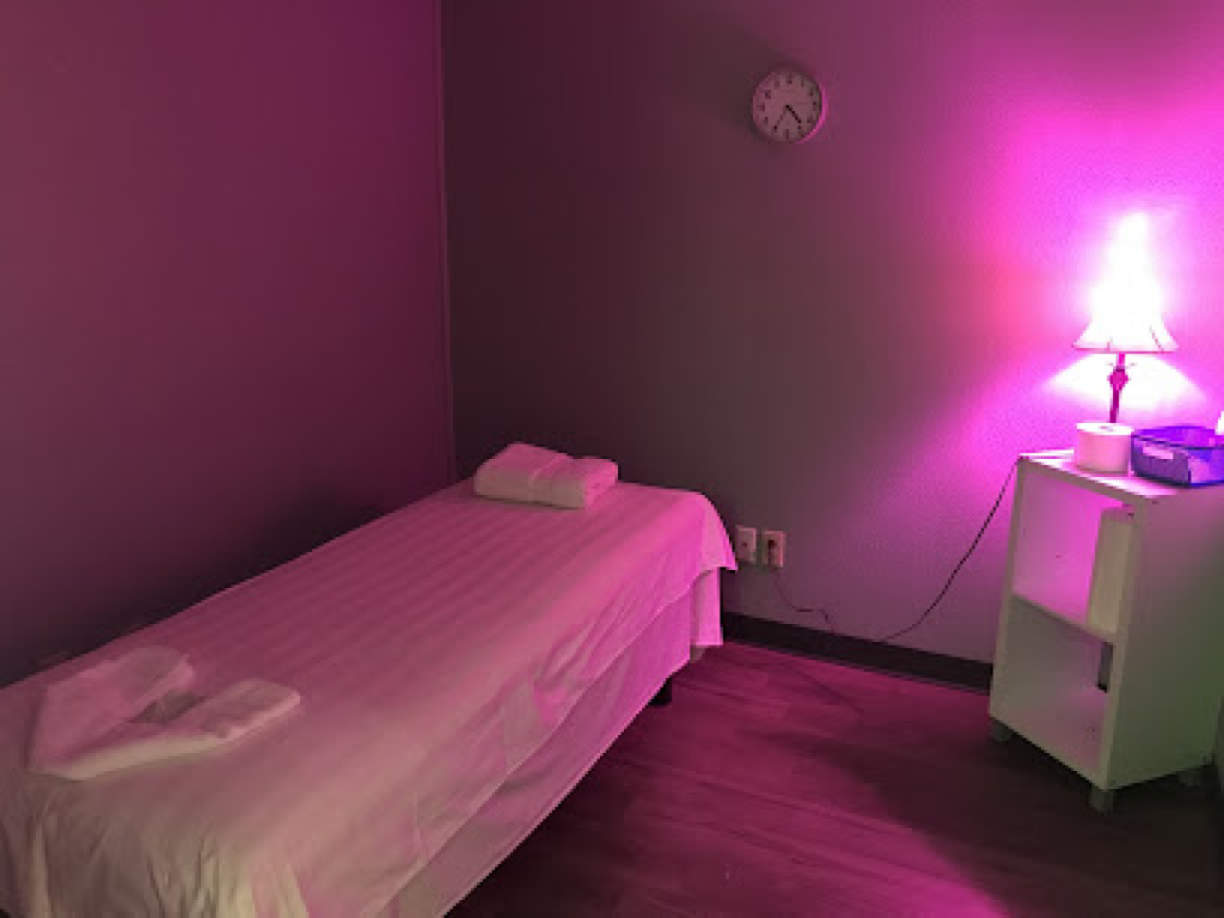 Peony Massage photo 1