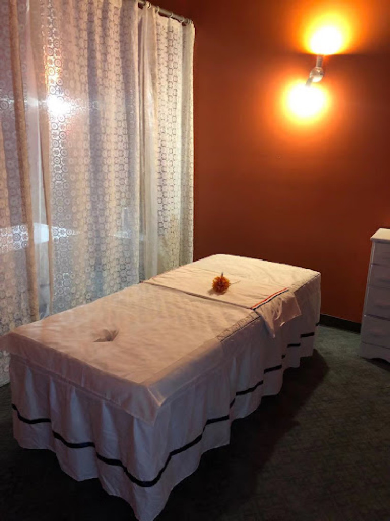 Asian Massage photo 1