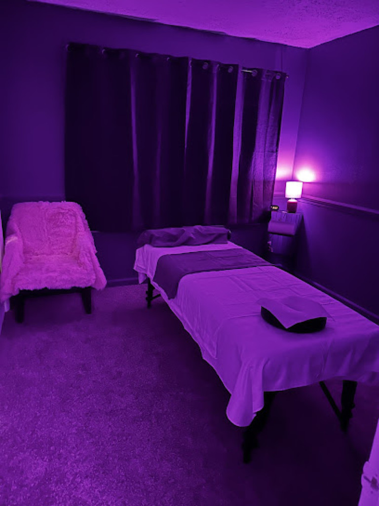 Relax massage photo 1