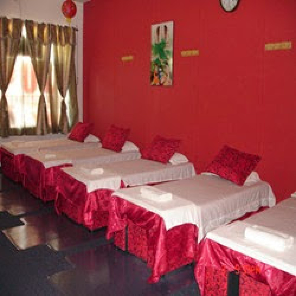 Parkway Spa photo 1