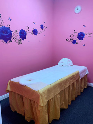 Six Star Villa Massage listing photo