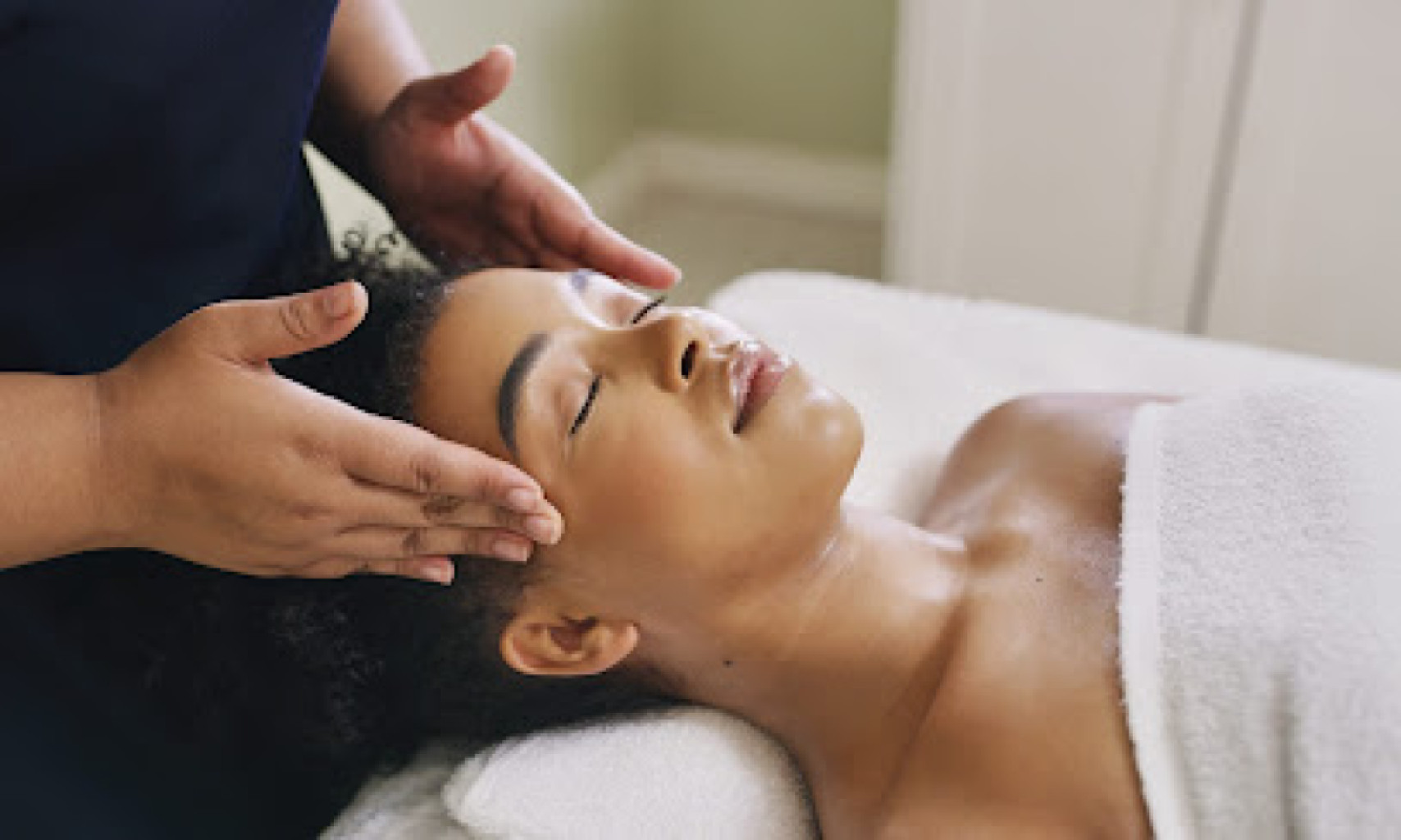 Oasis spa photo 1