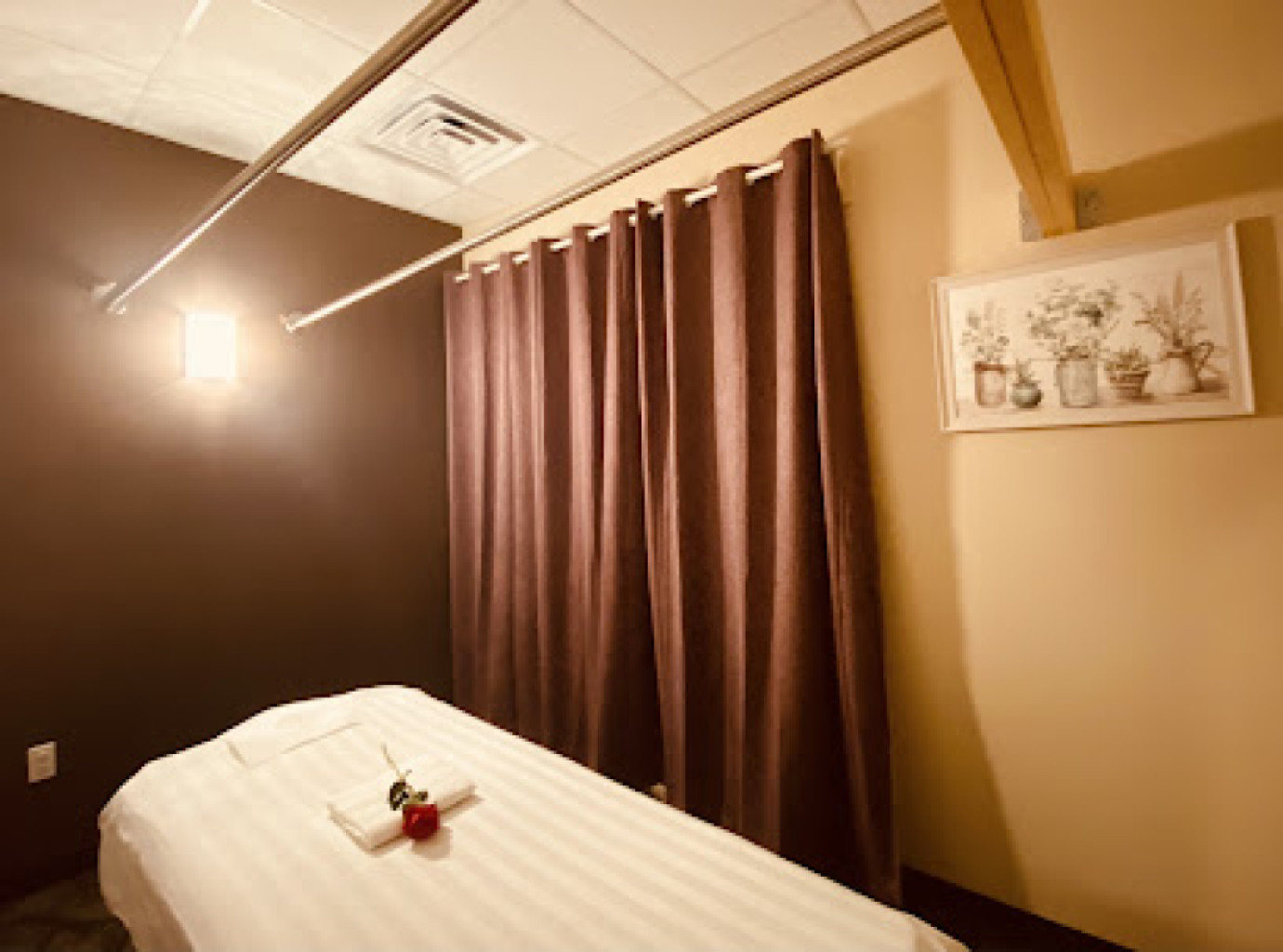 Massage Crystal photo 1