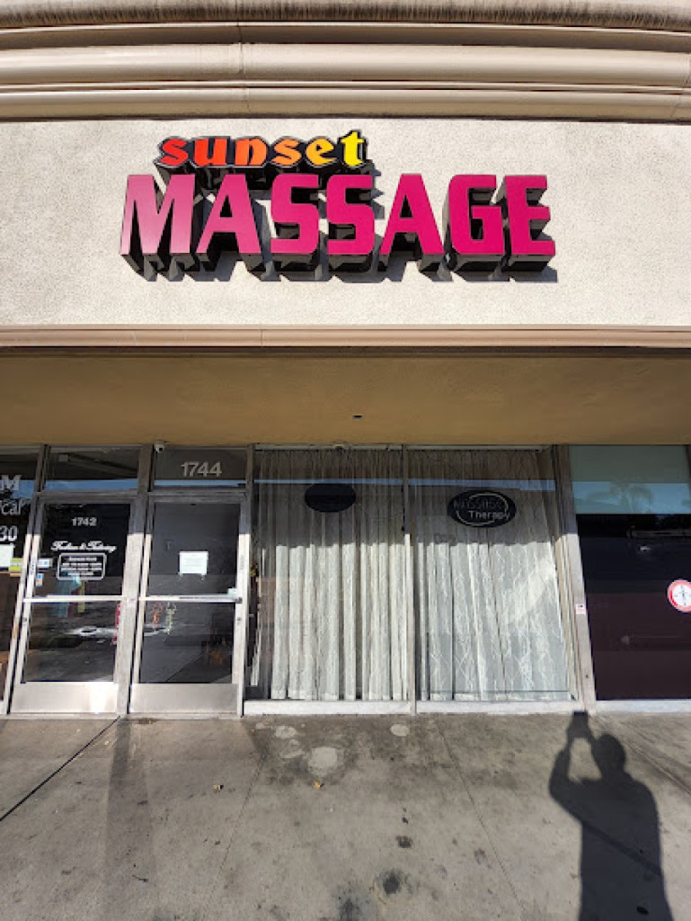Petite spa photo 1
