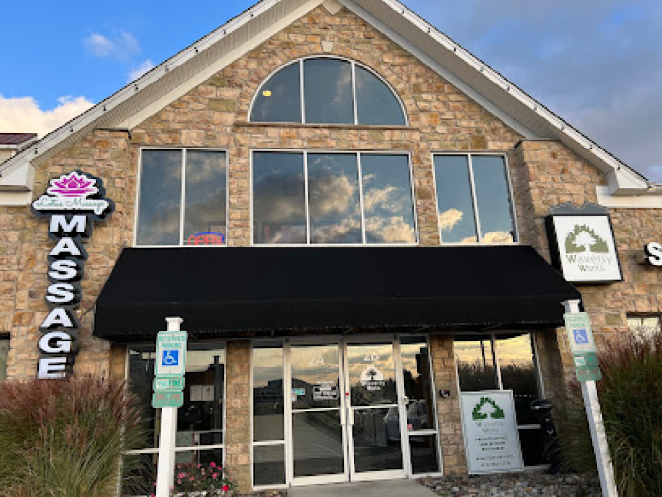 Evergreen Massage photo 1