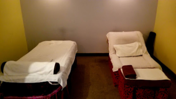 Relax Spa listing photo
