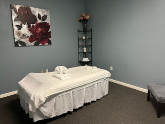 Super 5 Spa listing photo