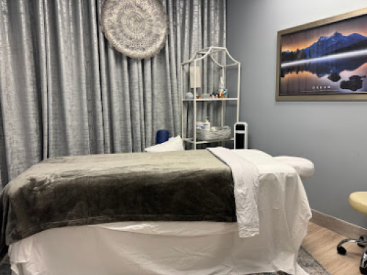 Health Spa listing photo