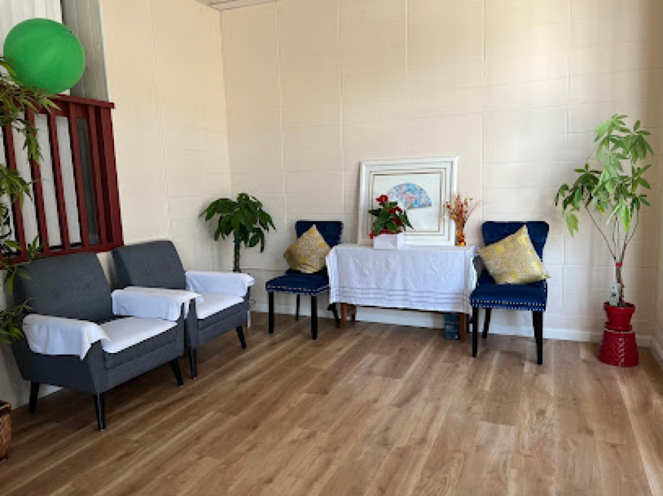 Massage Island photo 1