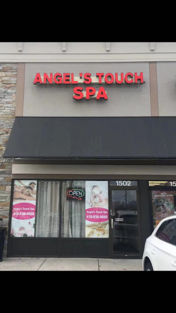 Massage Palace photo 1